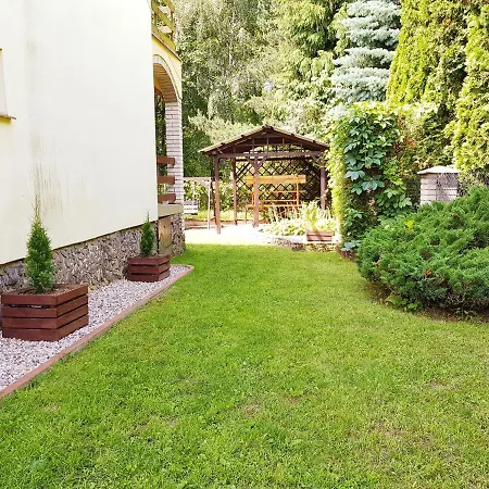 Holiday home Domek Letniskowy Wilkasy Zalesie